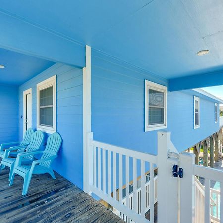 Trendy Port Aransas Home With Private Pool And Deck! Екстер'єр фото