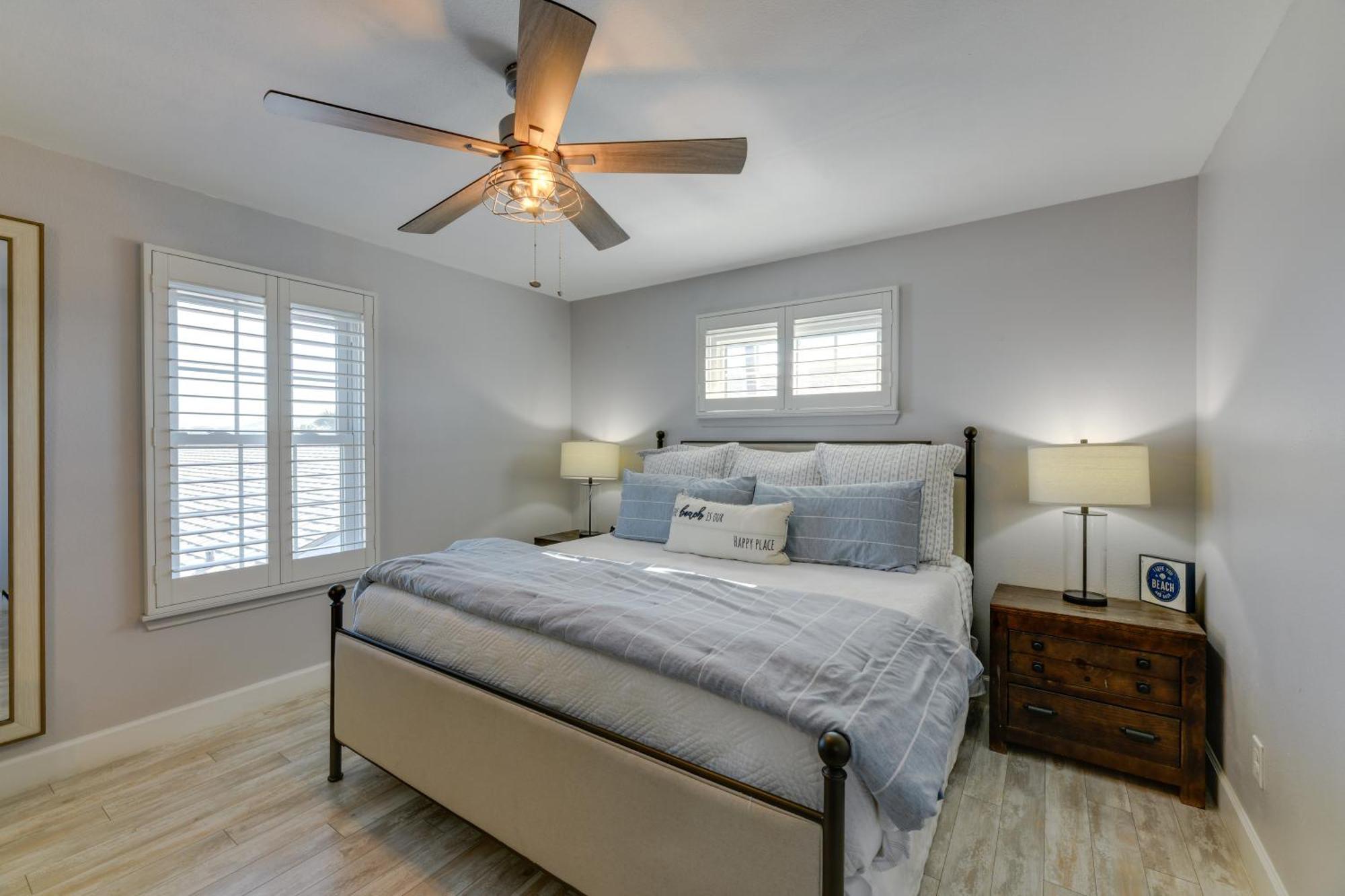 Trendy Port Aransas Home With Private Pool And Deck! Екстер'єр фото