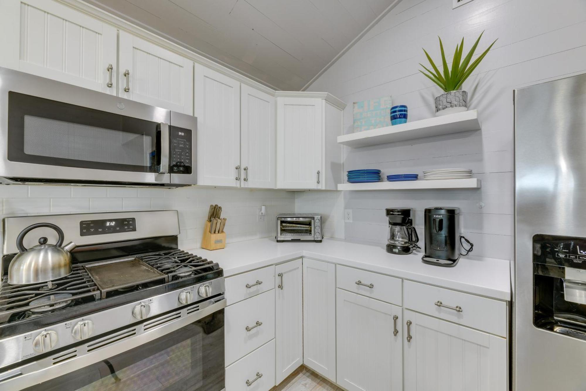 Trendy Port Aransas Home With Private Pool And Deck! Екстер'єр фото